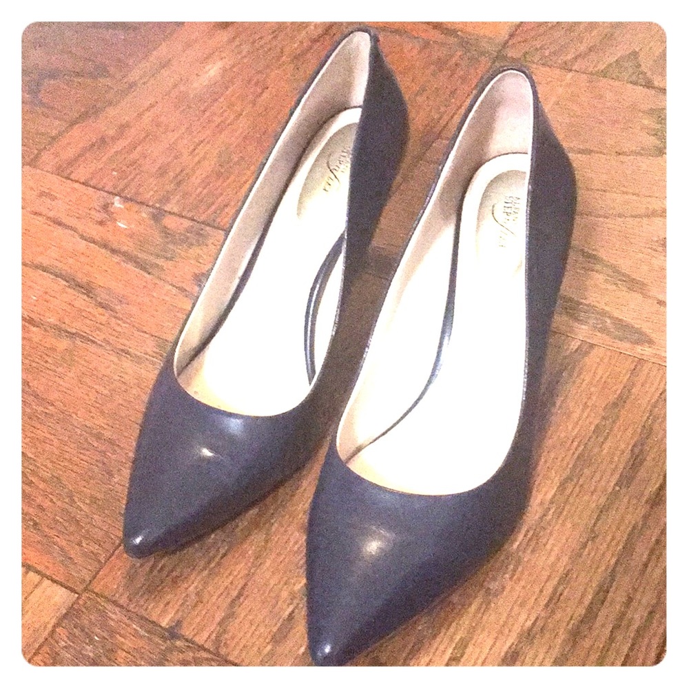 Alfani Navy Pointed Heel Pumps